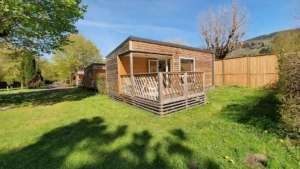 Bungalow au camping les Vernières